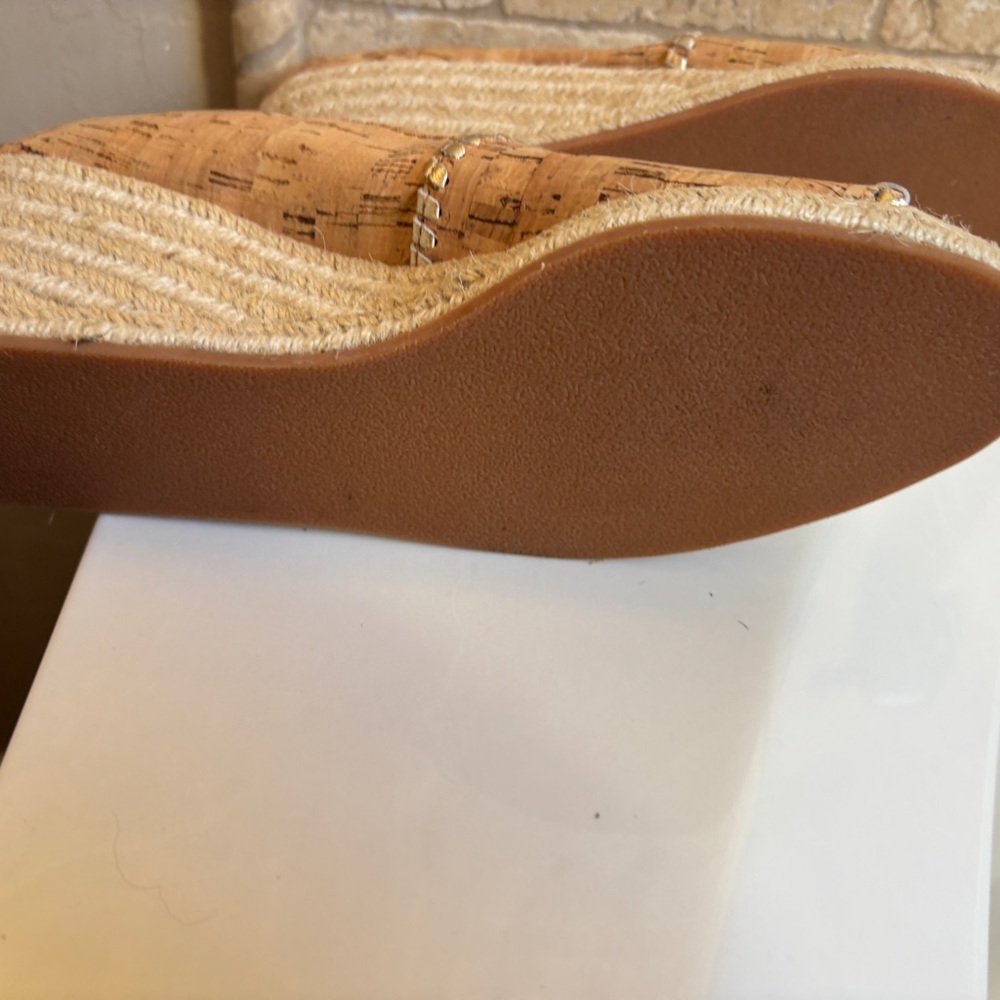 Jack Rogers Cork Espadrilles with Gold Accents Women’s Sz 11M Beach Vacation - Picture 2 of 6
